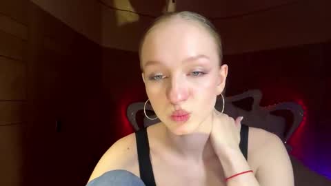 Anika online show from March 24, 10:16 pm