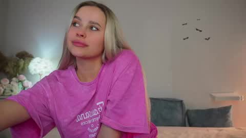 Amy online show from May 15, 8:38 pm