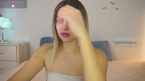 Amy online show from November 19, 2:38 pm