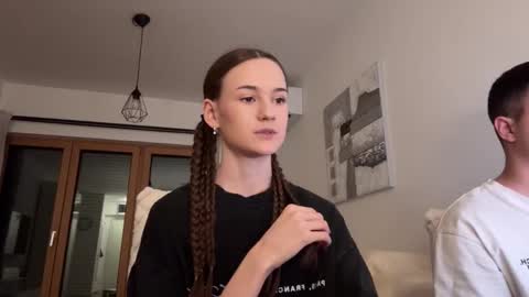 Alice and Mark online show from January 14, 9:34 pm