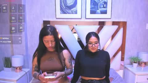 Vall  Lufan  online show from April 18, 7:58 pm