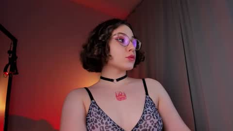 Eva ana Liza online show from March 1, 3:21 am