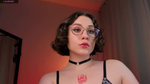 Eva ana Liza online show from February 26, 4:19 am