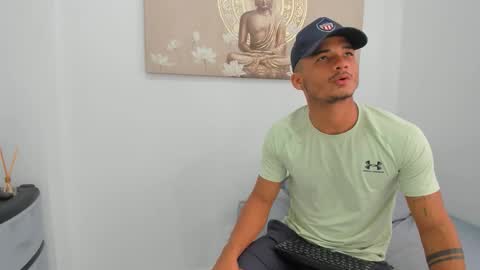 douglas_dotado online show from February 3, 5:17 pm