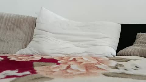 Zaylon online show from April 22, 11:17 am