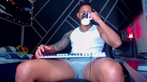 Drake online show from October 29, 3:30 am