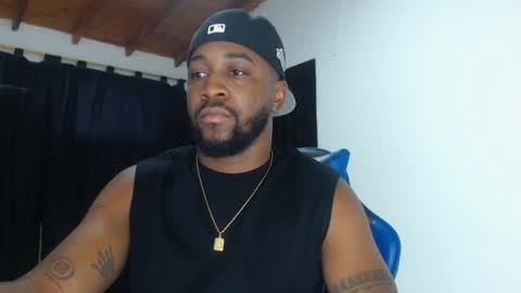 ---Drake--- online show from February 14, 12:02 am