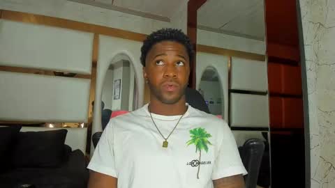 ---Drake--- online show from March 2, 3:16 pm