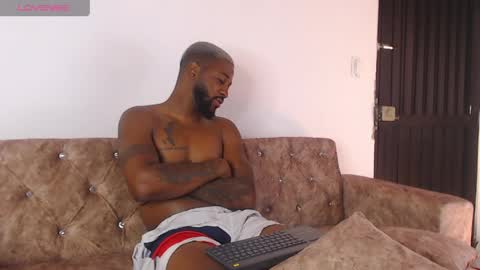 ---Drake--- online show from April 1, 1:41 pm