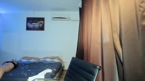 Johnny online show from March 19, 3:39 pm