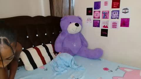 Dreameyes online show from March 4, 10:23 am