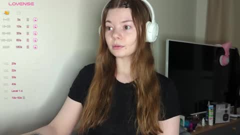  LORA  online show from November 29, 8:05 pm