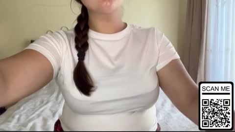 Snapshot of dreamyblushfairy chatting on September 15, 2:40 pm Mila online show from September 15, 2:40 pm