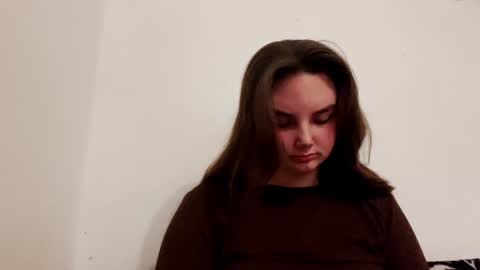 Snapshot of dreamyblushfairy chatting on December 3, 7:16 am Mila online show from December 3, 7:16 am