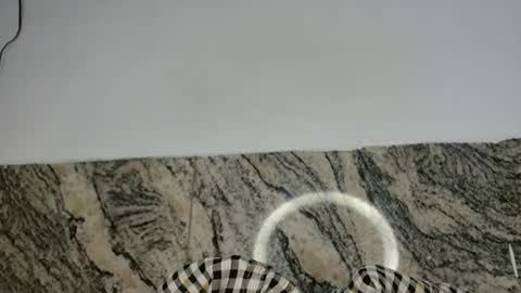 drippuna online show from March 11, 6:05 am