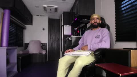 DirtyDrizzy online show from September 14, 11:33 am