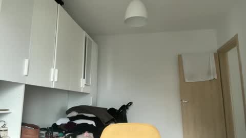 Dr. Resa online show from February 14, 10:40 am