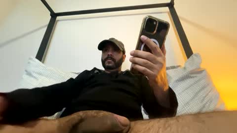 Snapshot of drspunkalott chatting on January 11, 10:08 am drspunkalott online show from January 11, 10:08 am