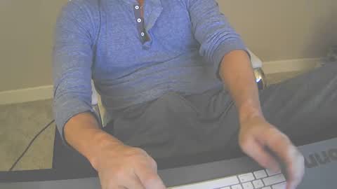 Snapshot of ds0574 chatting on December 19, 9:18 am D Ship online show from December 19, 9:18 am
