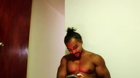 S.K..maorisa98 VIDEOS SEXHARD PPBOY 55TASTEPROTEIN online show from November 16, 12:29 pm