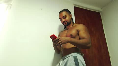 S.K..maorisa98 VIDEOS SEXHARD PPBOY 55TASTEPROTEIN online show from February 25, 1:32 pm