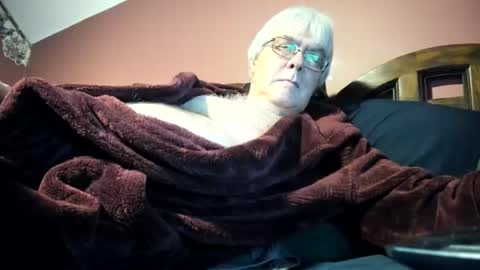 Doug online show from February 3, 2:30 am