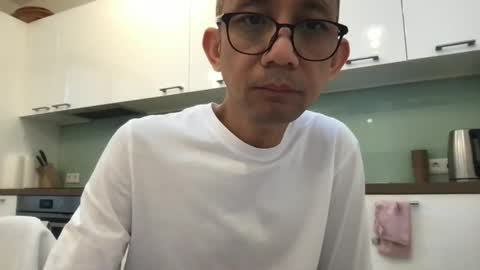 Duke Dick Asian online show from March 1, 6:39 am