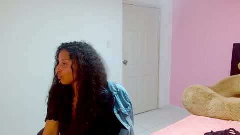 dulce1609 online show from March 3, 11:03 pm