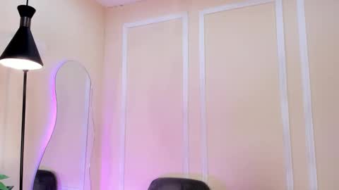 dulce__fiore07 online show from December 2, 12:36 pm