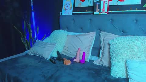 C E L E S T E  online show from February 2, 12:51 am