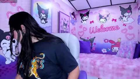 Dulce  online show from December 16, 11:49 am