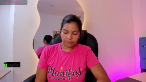 Dulce  online show from March 16, 7:40 pm