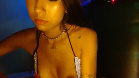 dulcelatina222 online show from February 20, 4:45 am