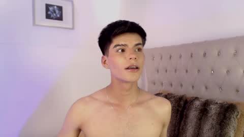 Dulcey online show from October 5, 5:49 am