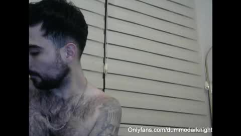 Snapshot of dummodarknight chatting on September 21, 10:03 pm The Dark Knight online show from September 21, 10:03 pm