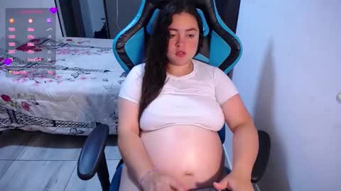 Nicole   online show from March 18, 7:36 am