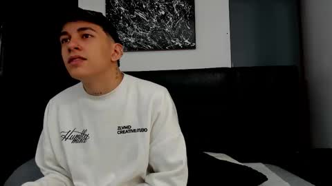 Thomas and Noah online show from October 12, 5:37 pm