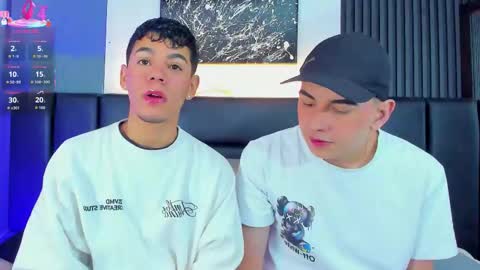 Thomas and Noah online show from November 14, 12:29 pm