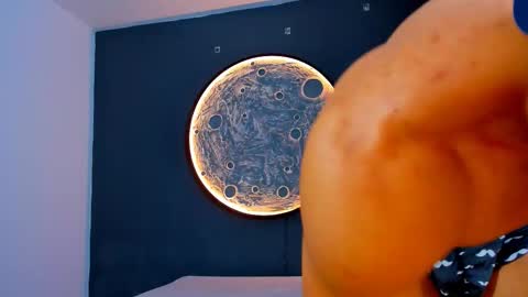 duran_dhikol1 online show from November 21, 1:14 am