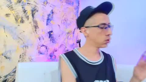 Dustin Dollin online show from July 20, 6:20 pm
