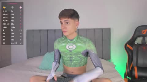 Dustin Levy online show from December 18, 1:01 am