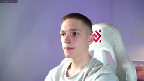 Dustyn online show from March 10, 6:12 pm