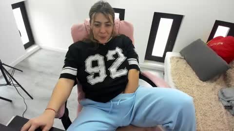 dayana online show from March 15, 6:07 am