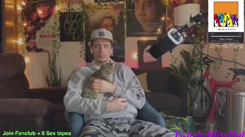 Dylan Daniel 7.8 online show from March 12, 6:22 pm