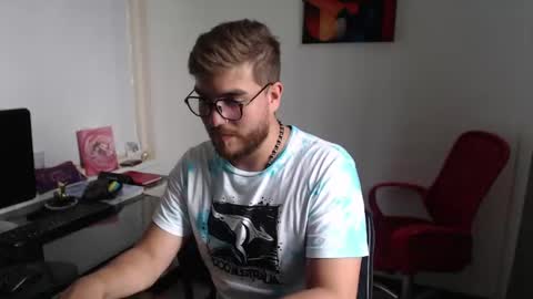 dylanhot10 online show from January 23, 8:45 pm