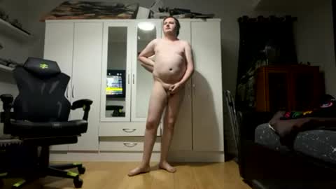 dylanlovestoexpose online show from August 1, 9:27 pm