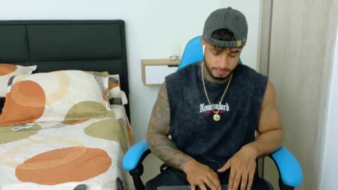 Dylan Rivera online show from April 21, 1:42 am