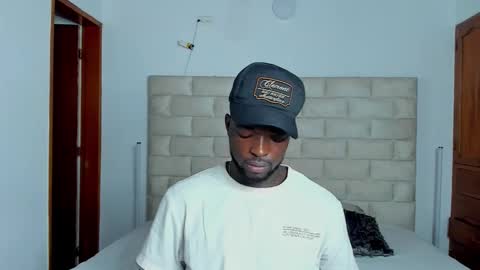 Dylan Taylor online show from January 14, 12:57 pm