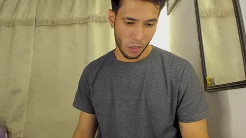 dylanxfun online show from December 13, 2:43 am