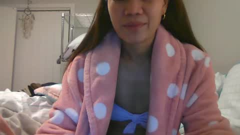 dylene1986 online show from June 19, 2:12 pm